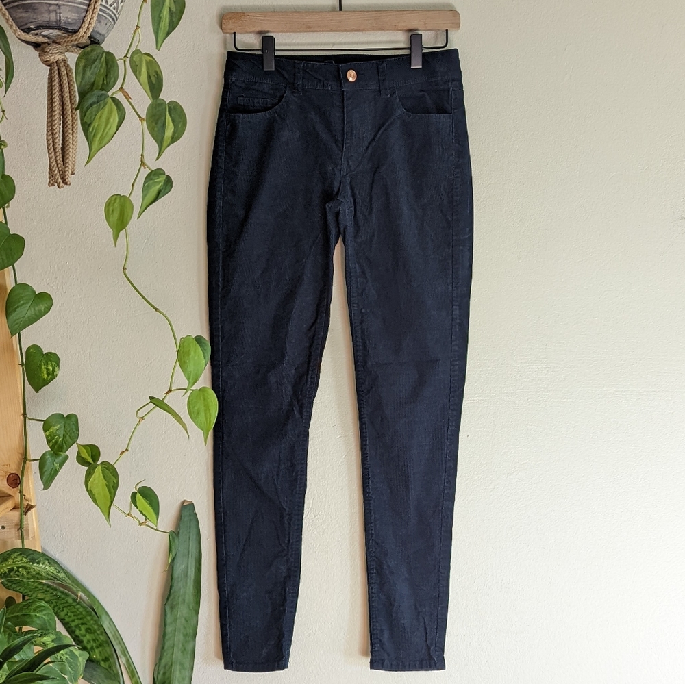 DIVIDED | H&M | Navy Corduroy Skinny Pant